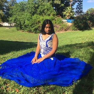 Meet your Posher, Leana